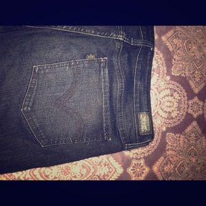 Levi’s leggings 535.. fit like a glove!